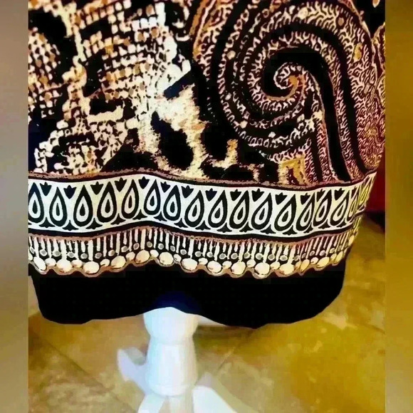 Chicos Ladies dress animal print size (Large) Excellent condition long sleeve. - Picture 7 of 14